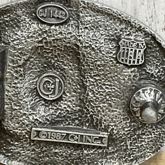 POW MIA Belt Buckle C J Inc 1987 Mens You Are Not Forgotten Patriotic Veterans - Picture 5 of 6